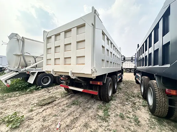 Used 6×4 Dump Truck - Image 4