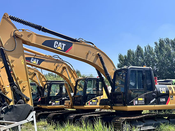 Crawler Hydraulic Excavator