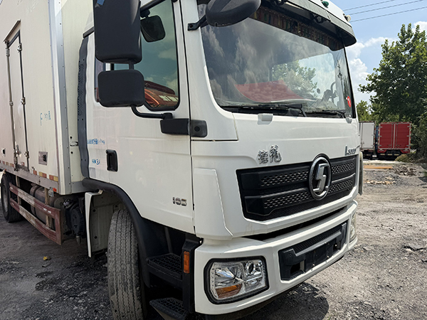 Second‑hand Shacman L3000 4×2 Freezer Truck For Fruit Vegetable Frozen Food Delivery